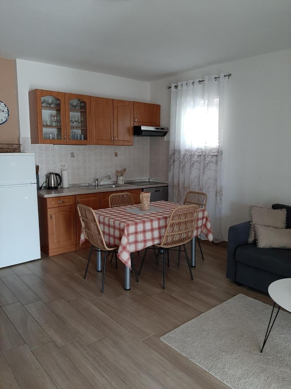 Ferienwohnung Apartman Mima Porat  Exterior foto